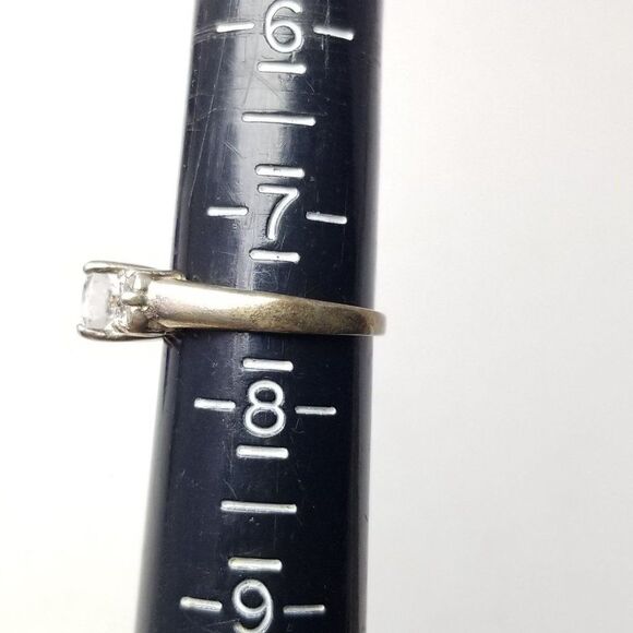 Vintage Sterling Silver Sparkly Rhinestone Cluster Ring, Size 7 1/2 Band, Estate - Picture 6 of 9